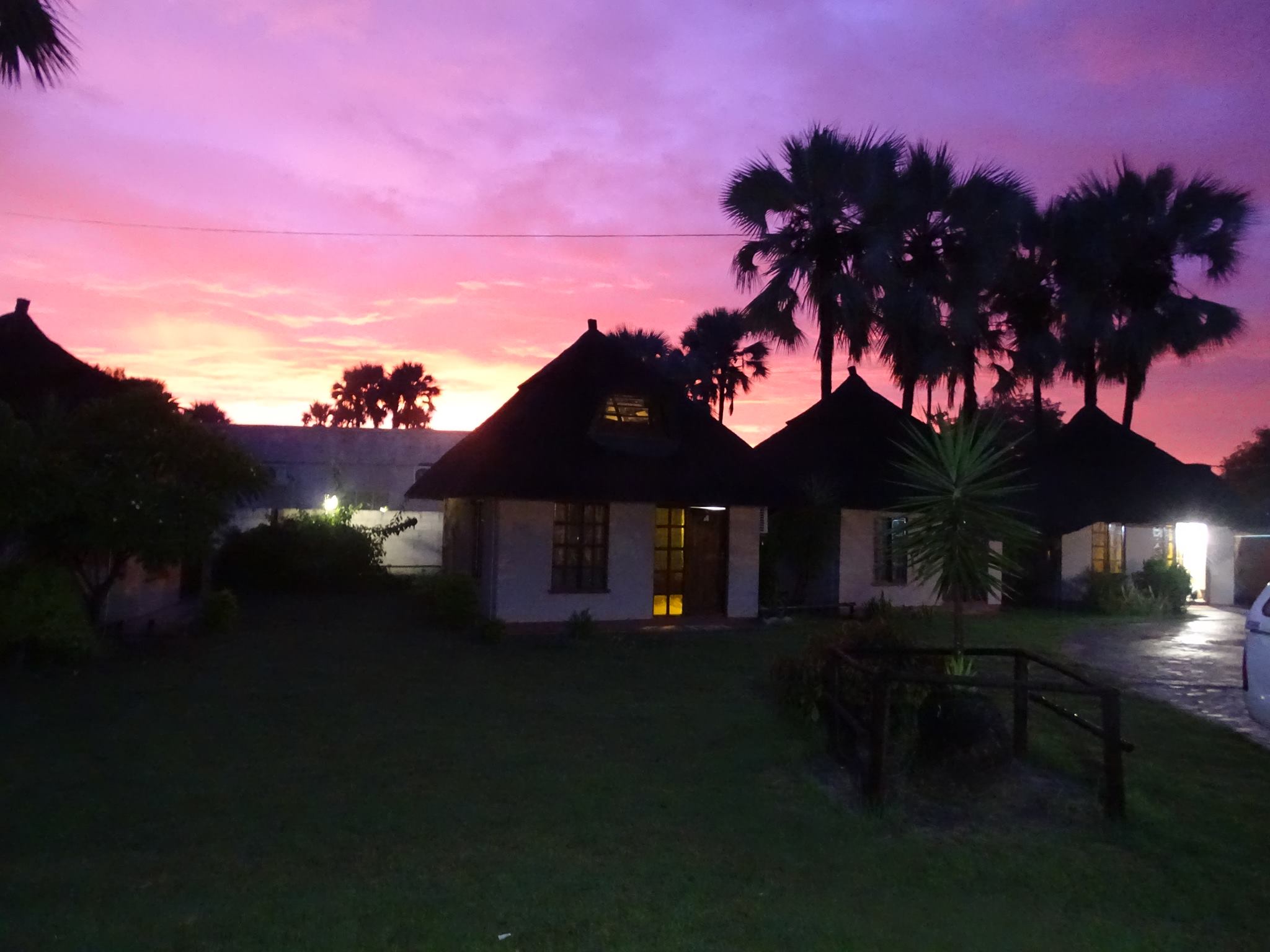 Accom Inn Self... - Accom Inn Self Catering - Kazungula