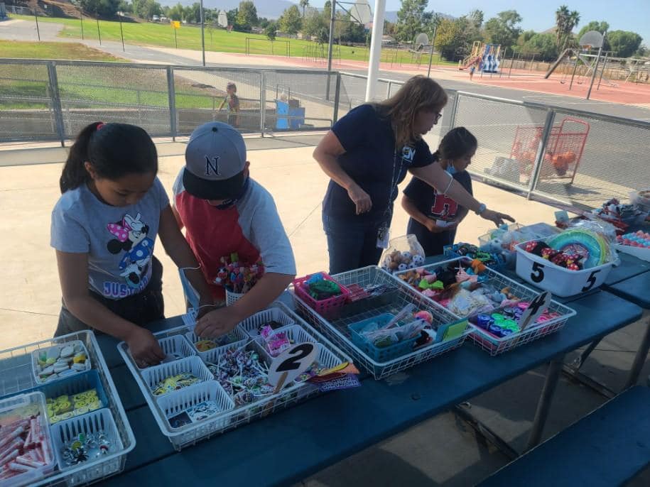 Howdy... - Riverview Elementary School - Norco, CA
