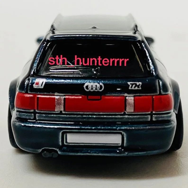 2022 Hot Wheels Super Treasure Hunt '94 Audi RS2 Avant