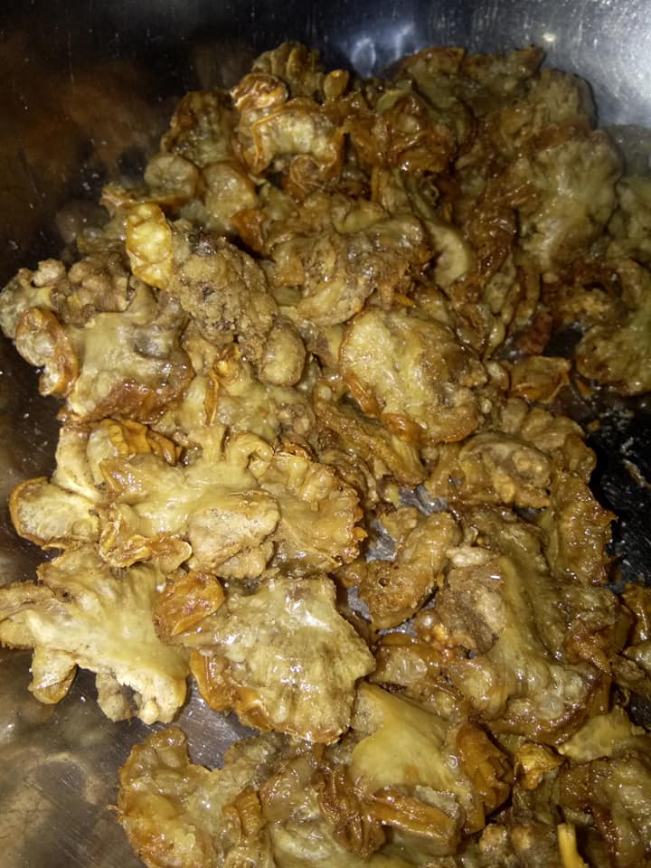 TGIF MGA SUKI🌞🌞... - Netnet's Chicharon bituka and bulaklak | Facebook
