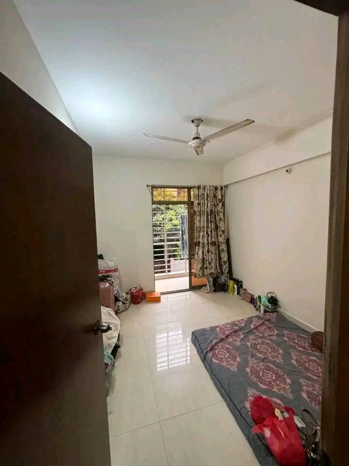 ToLet Bashundhara For Female - [ NSU/IUB/AIUB ] | To-let for females ‼️ ...