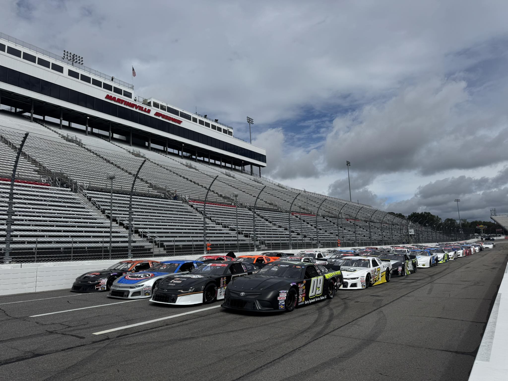 Riley Gentry - The stage is set! Heat races start @... | Facebook