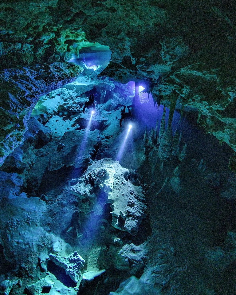 Scuba Diving Addicts