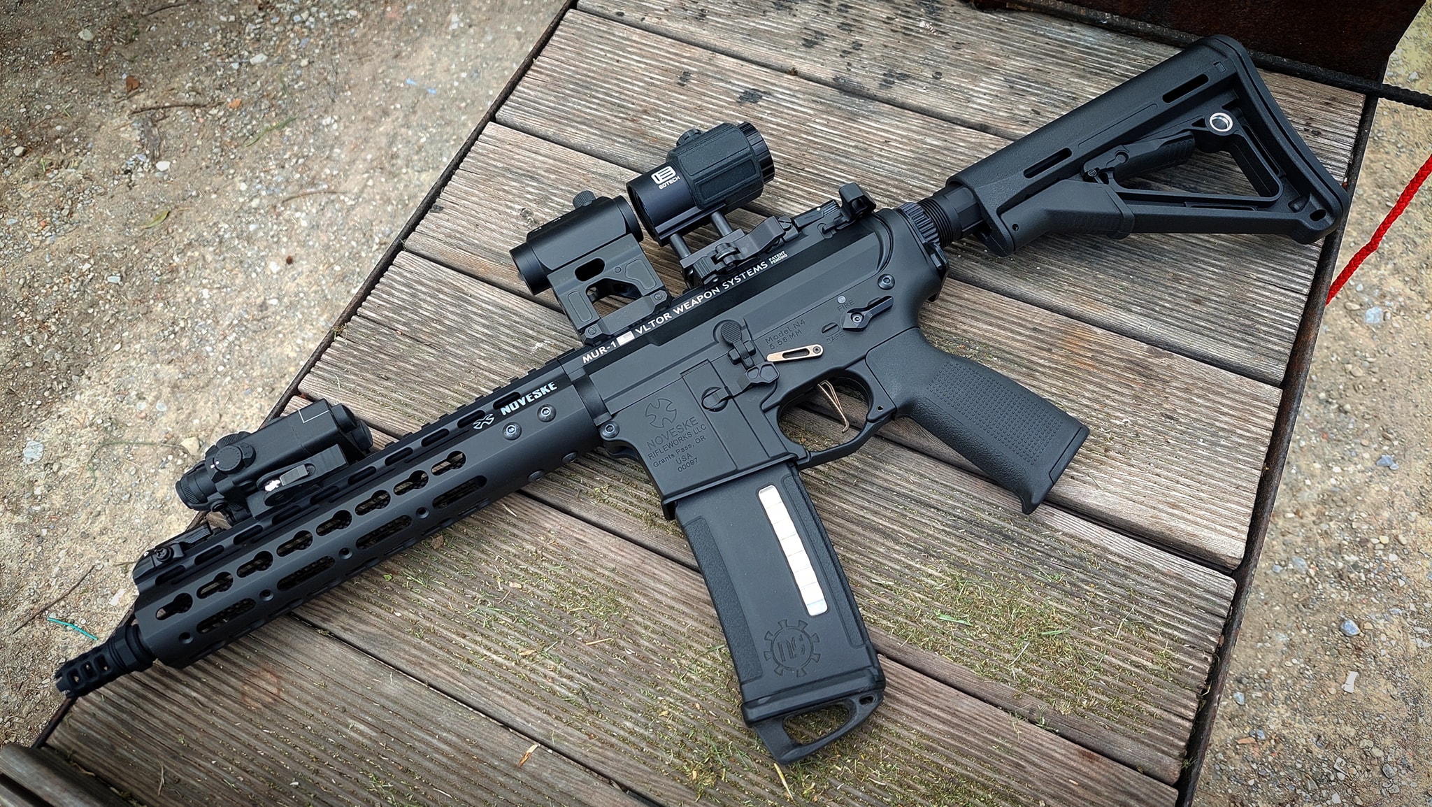 Noveske N9 SBR “Cry Baby” in FDE. 8.125” 9mm with a billet Gen 4