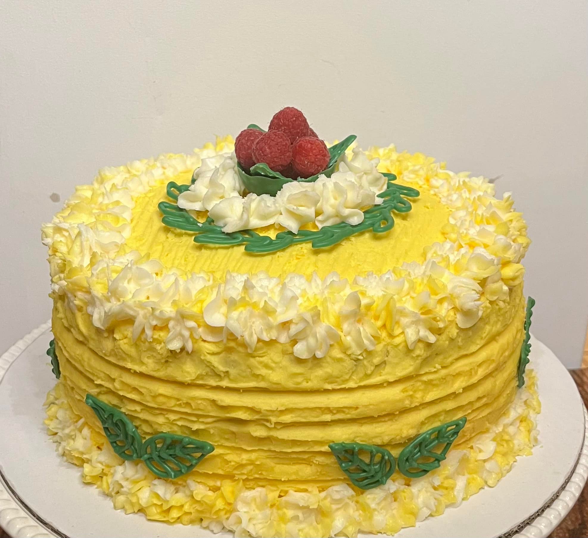 Home Sweet Goodies - Love lemon? Then this lemon raspberry cake is the ...