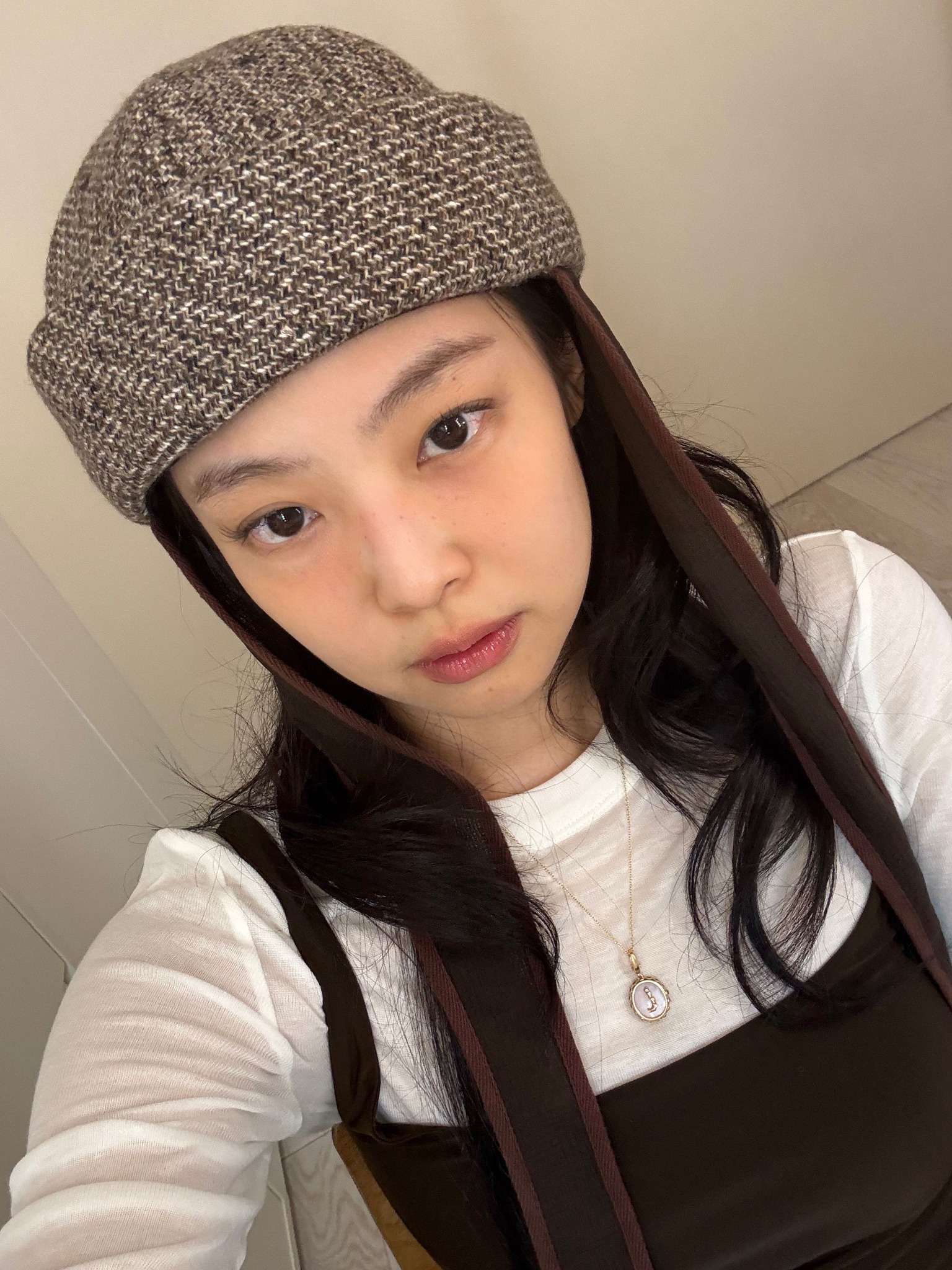 BLACKPINK JENNIE Weverse Exclusive Cap