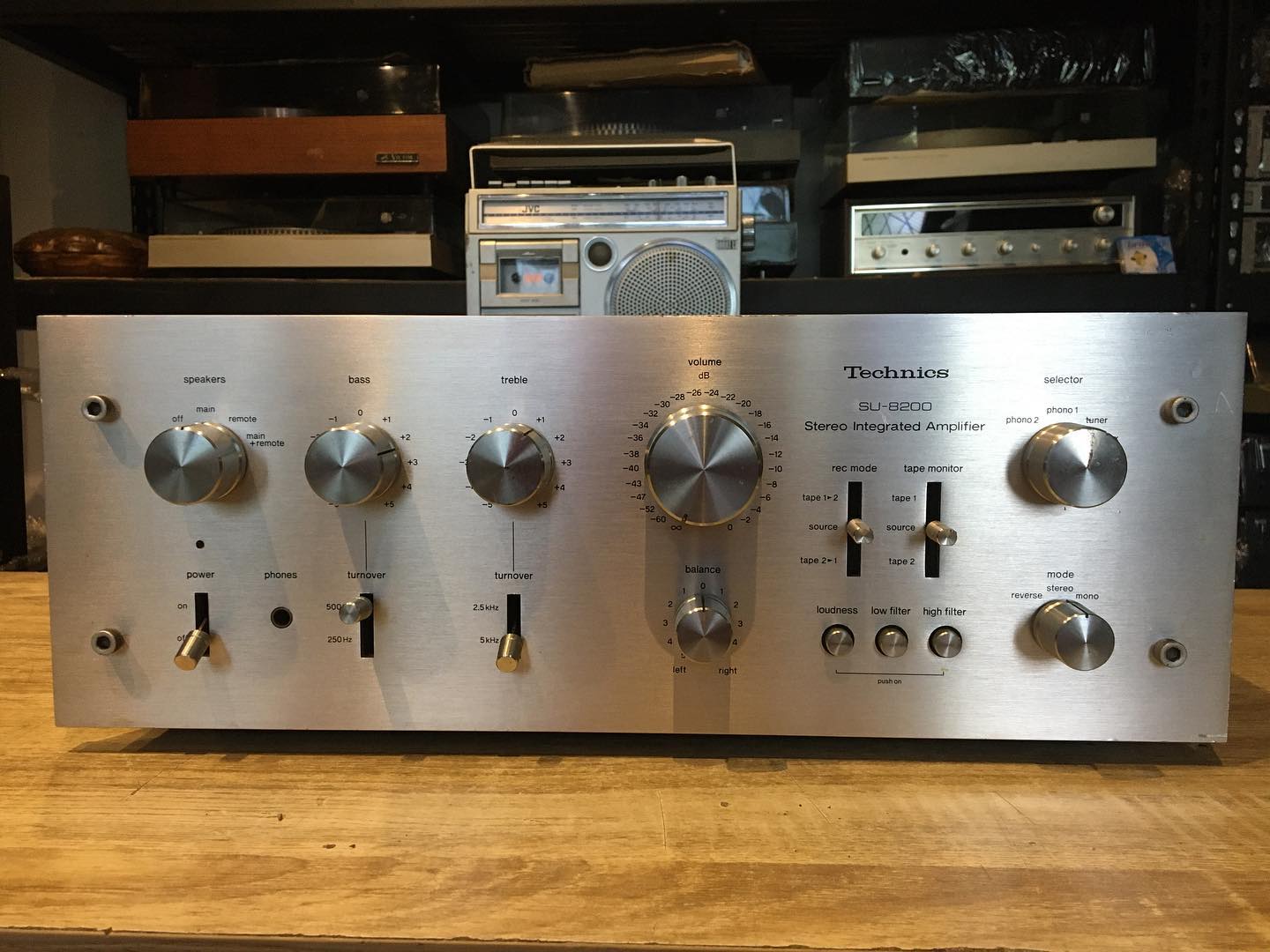 Technics SU-8200 pre main stereo amplifier for sale