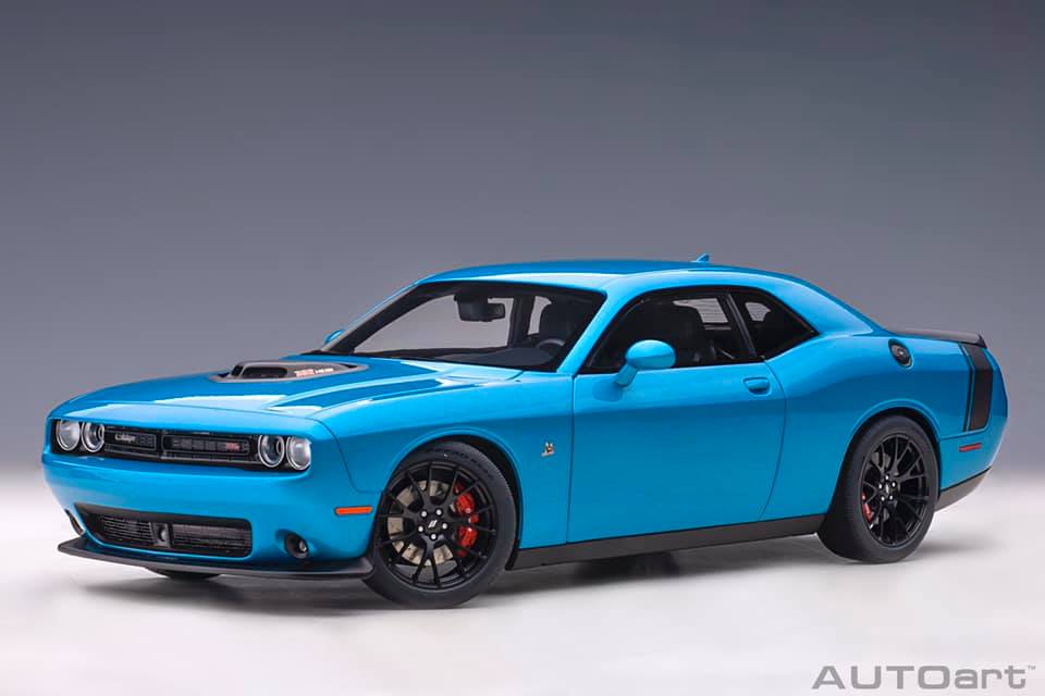 1:18 DODGE CHALLENGER 392 HEMI... - AUTOart models (Official 