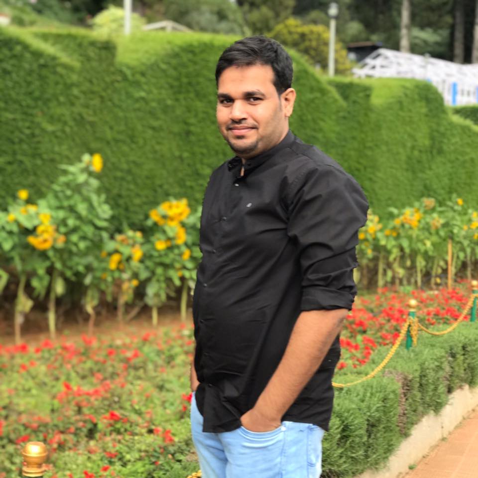 Jamshad - Jamshad added a new photo — with Velliyanchery...