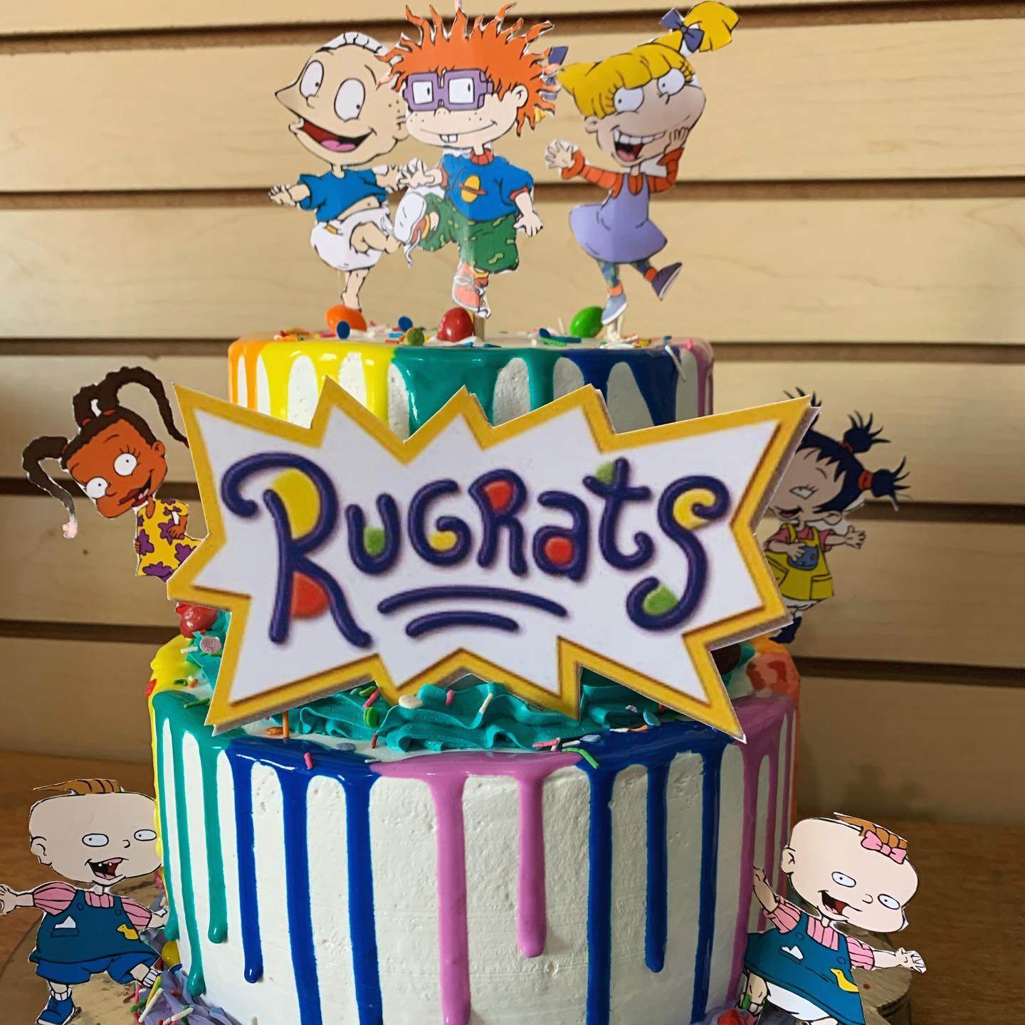 🥳 Pastel RUGRATS 🥳 🎂 Pastel de... - Mary’s Reposteria | Facebook