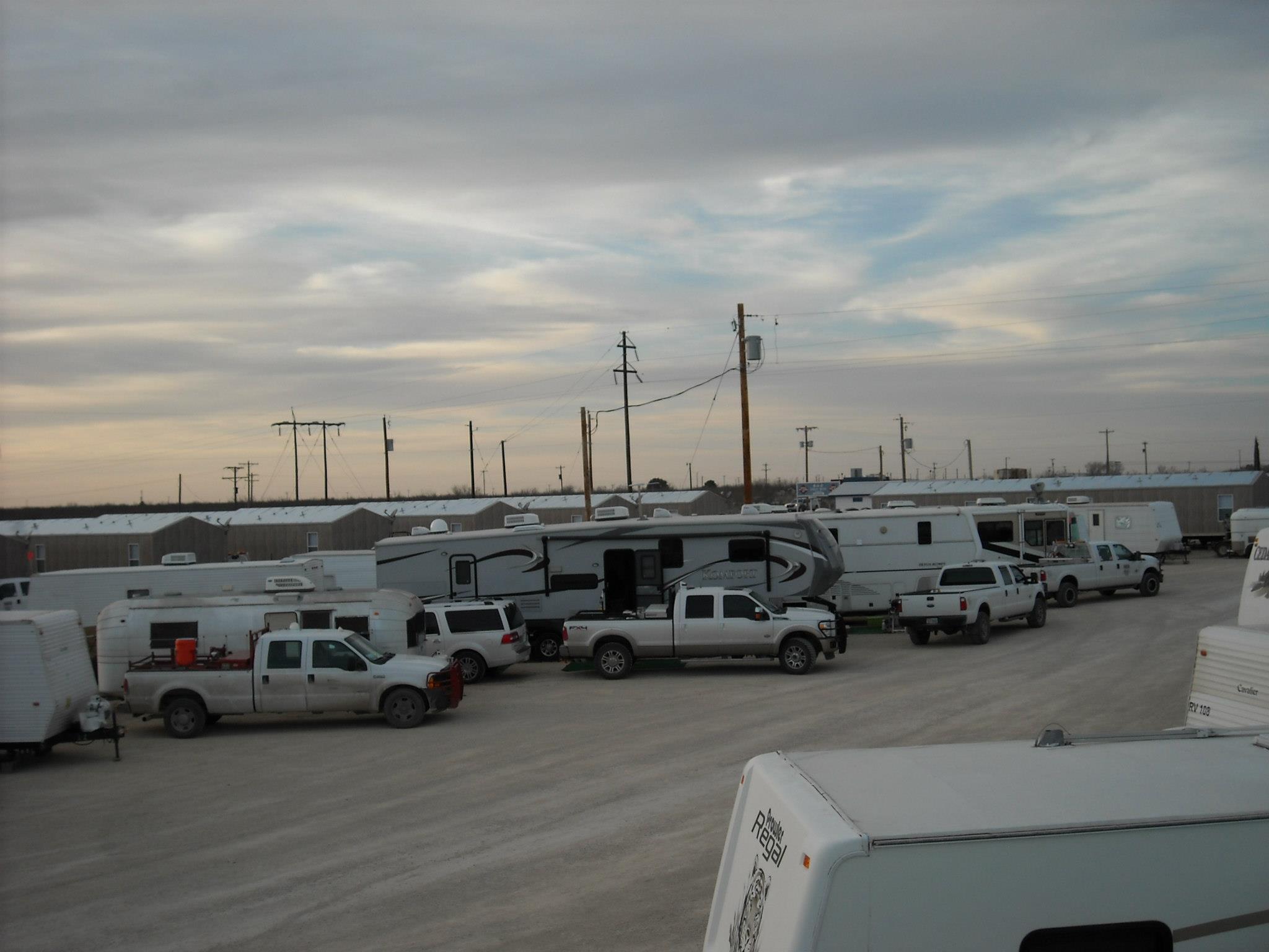 Black Gold RV & Rental | Big Lake TX