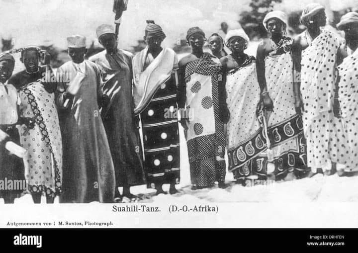 State the features of Swahili civilisation