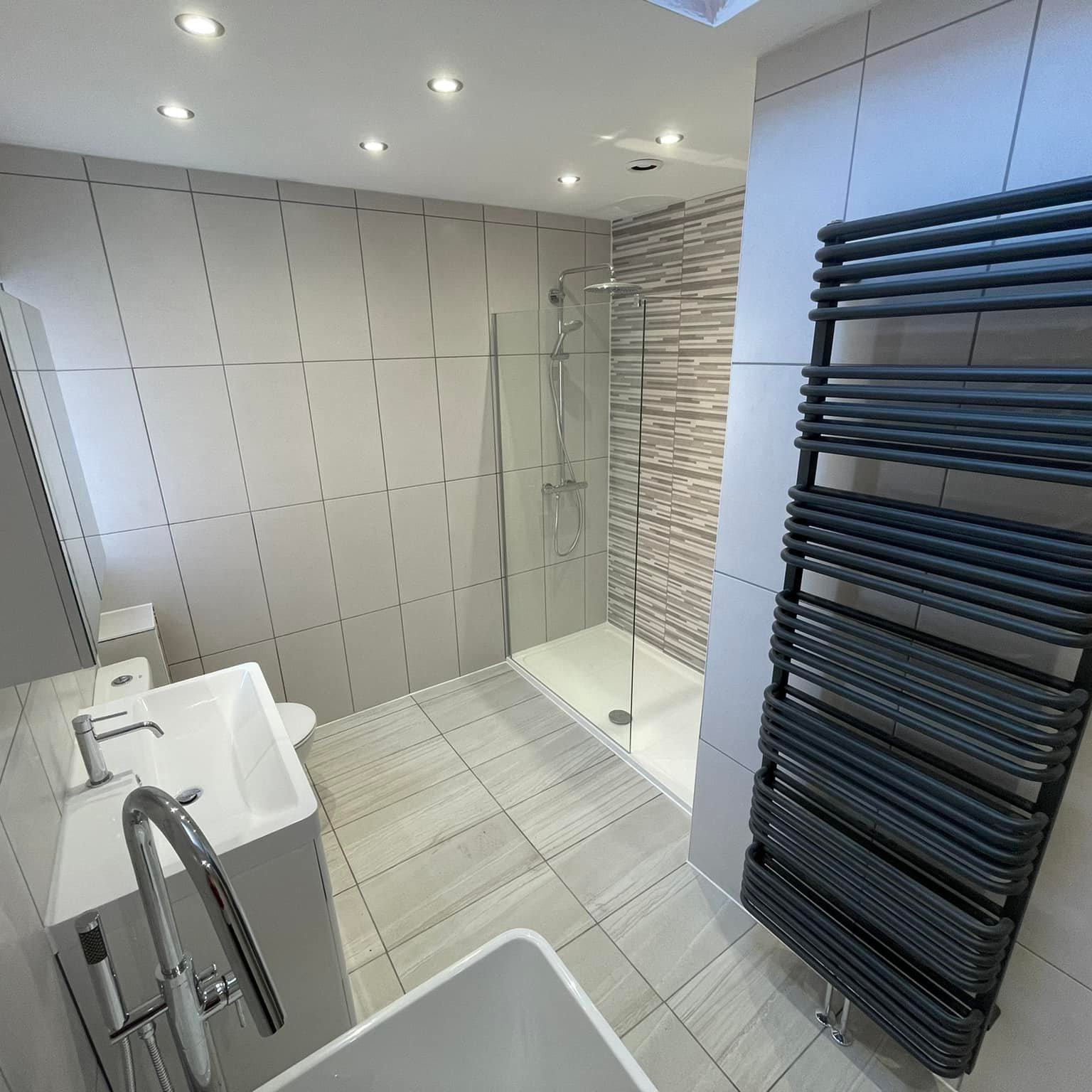 🚾 🚻 taken out of the... - Stuart Reilly Tiling and Bathrooms