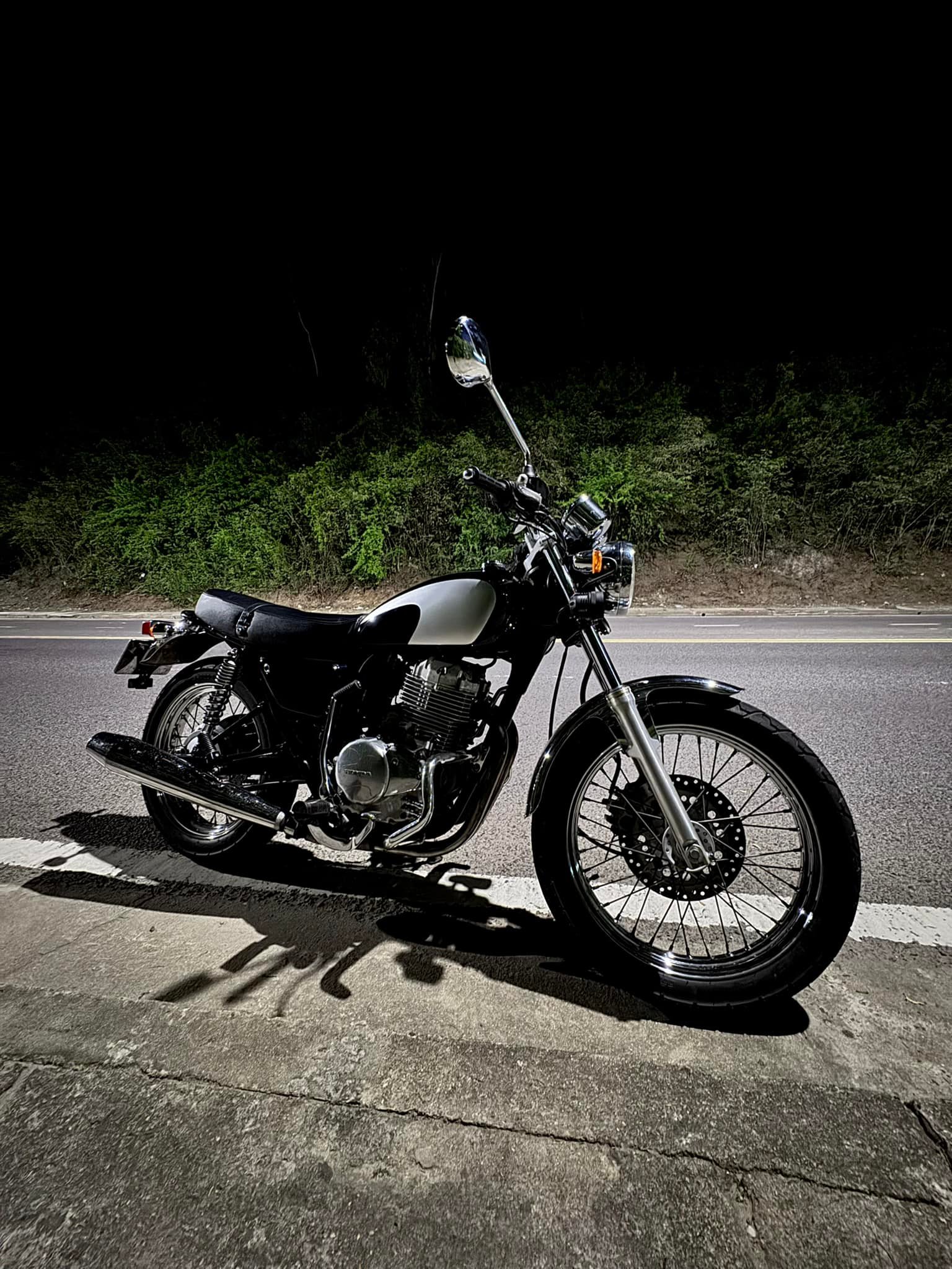 CB400SS motorcycle riding experience