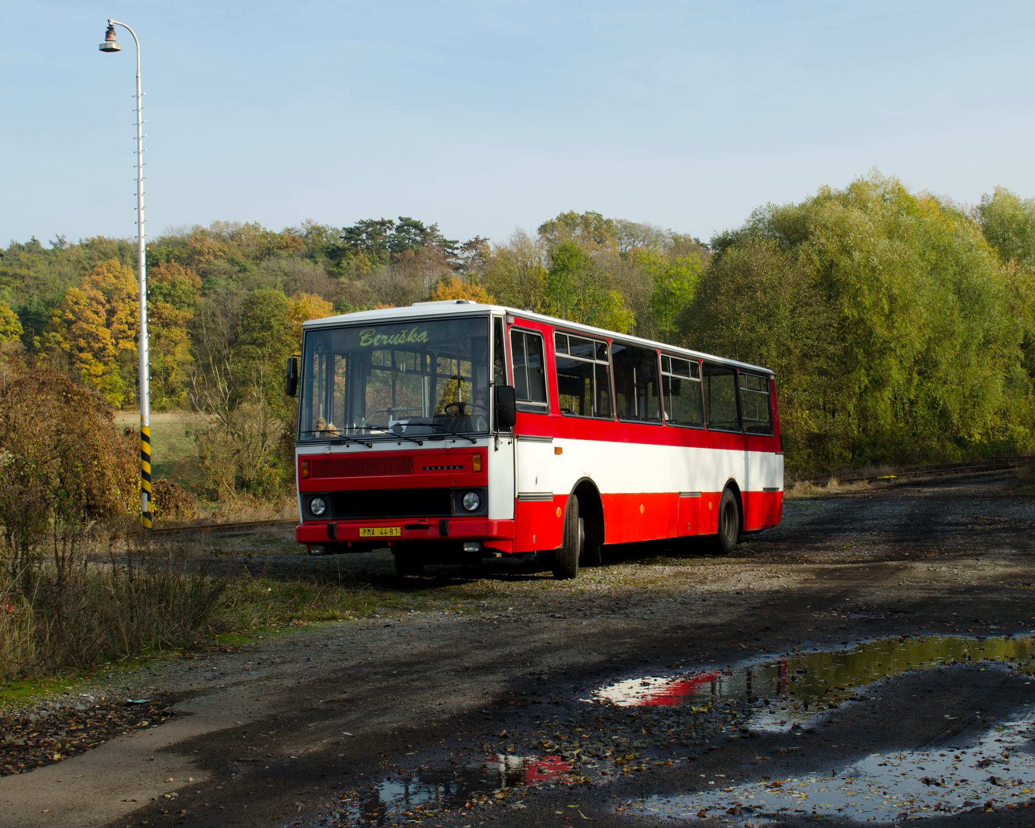 Karosa LC 735.40 - 🇨🇿 Co spojuje autobus Karosa LC 735 a expediční ...