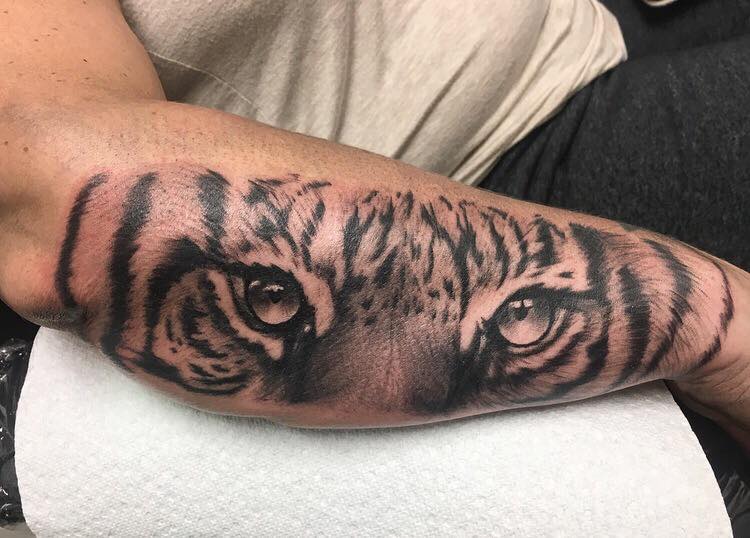 Royalty Ink Studio | Markham ON
