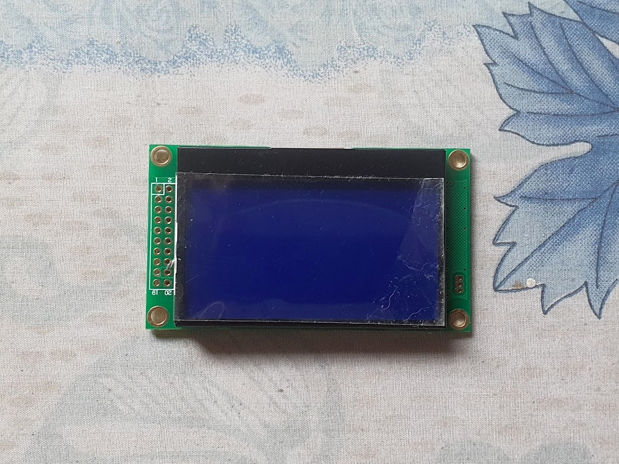 Home Assistant | Hi folks! It's possible to display infomation on this ...