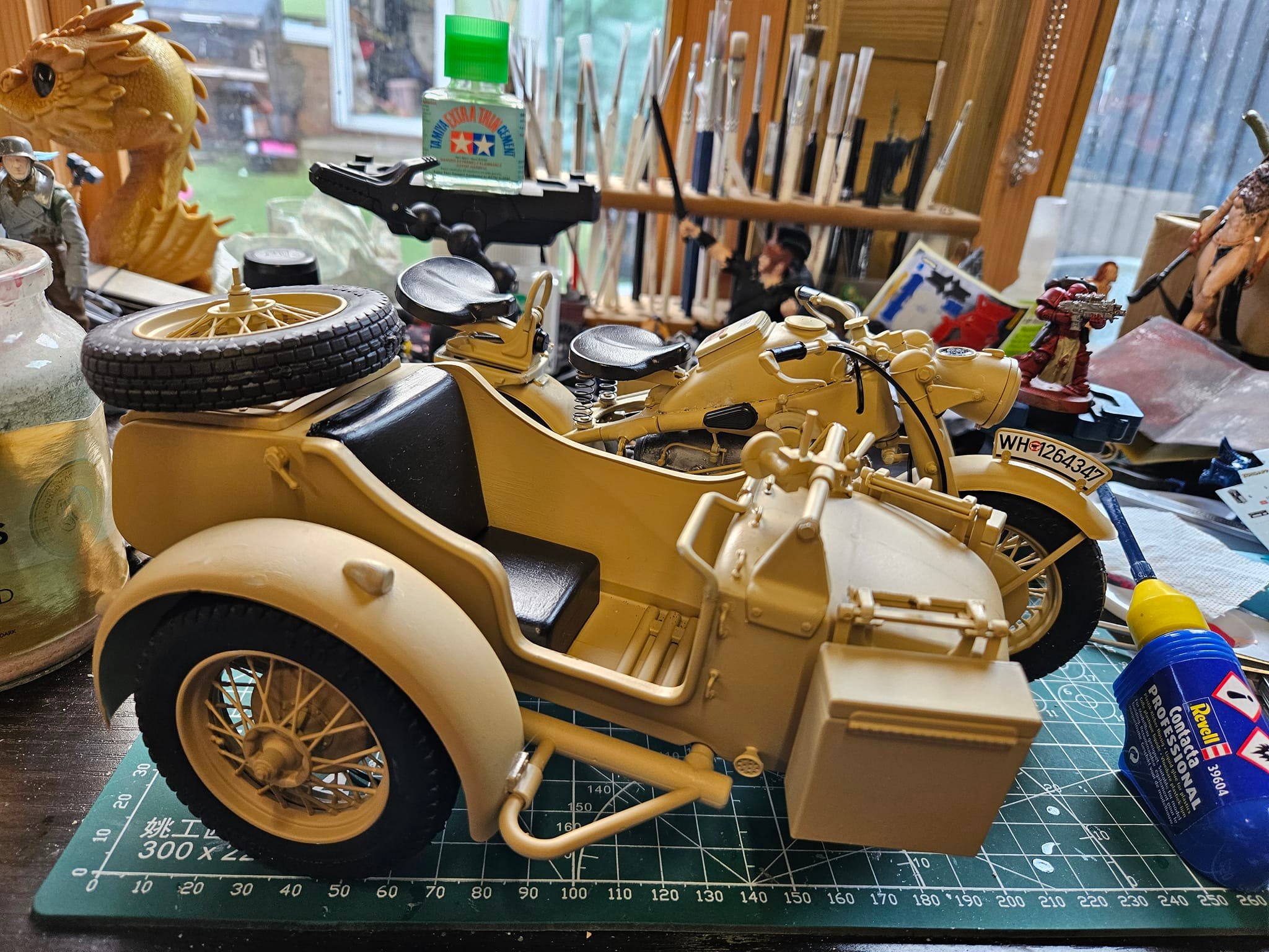 Italiera 1/9 scale Zundapp KS 750 with sidecar model