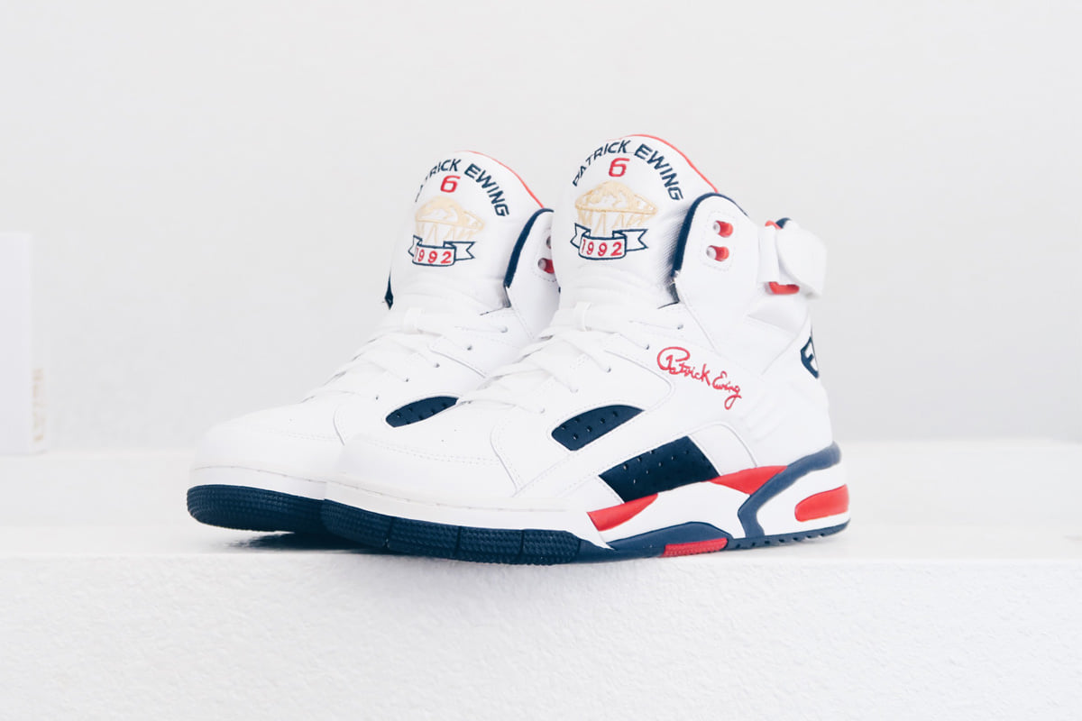 Straight from the golden era of basketball. The iconic ECLIPSE OG 