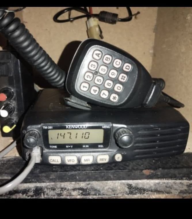 Any experience with the Kenwood TM-261 2 meter radio?