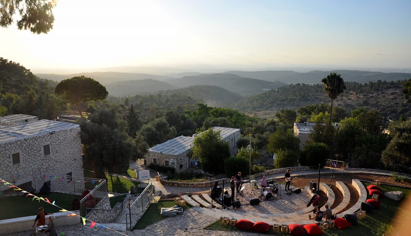 בית הארחה רמות שפירא | Beit Meir