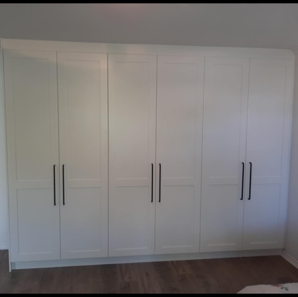 Advanced Robes - We Manufacture, Supply and Install Built... | Facebook