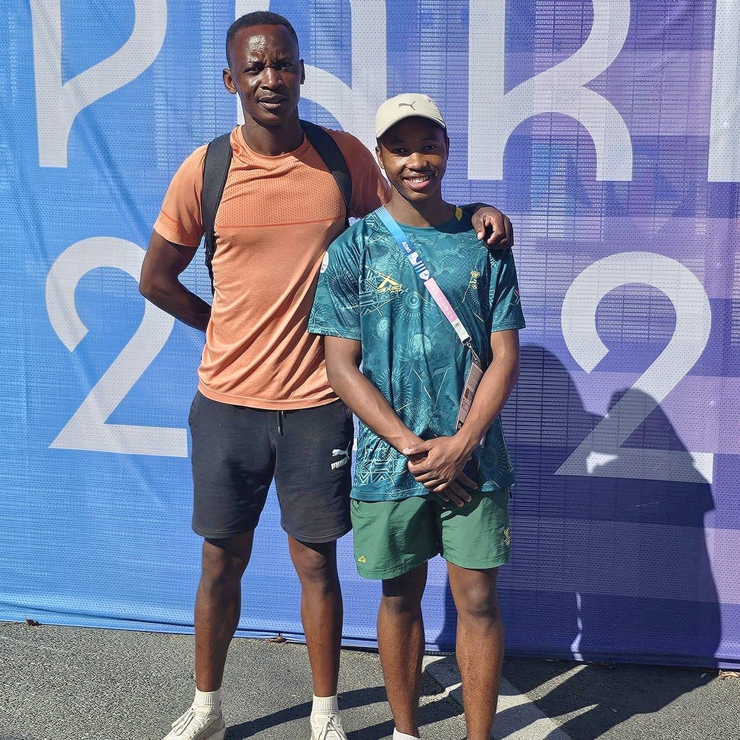 Curro - We are thrilled to announce that the men's 4x100m...
