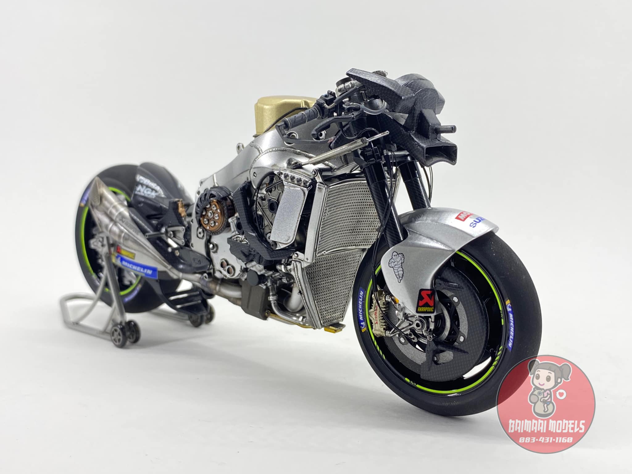 TAMIYA SUZUKI ECSTAR GSX-RR No.42 ÁLEX RINS 1/12 (INSIDE) BUILT BY