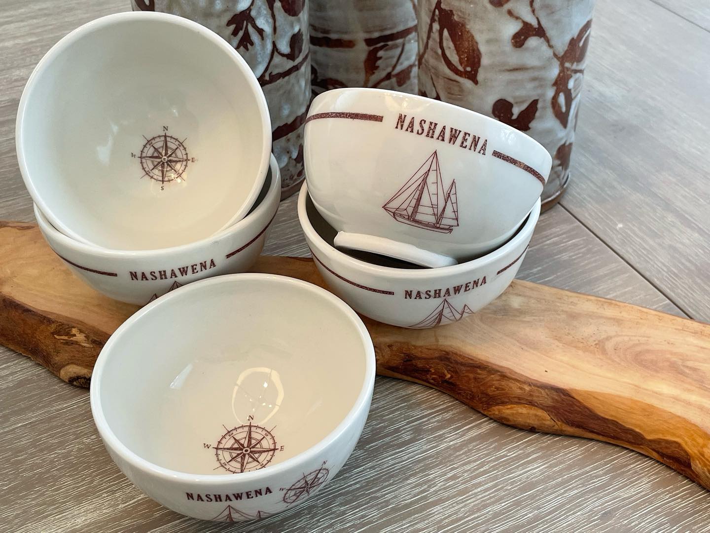 食器 Bowl Supreme Ceramic 4 Waves