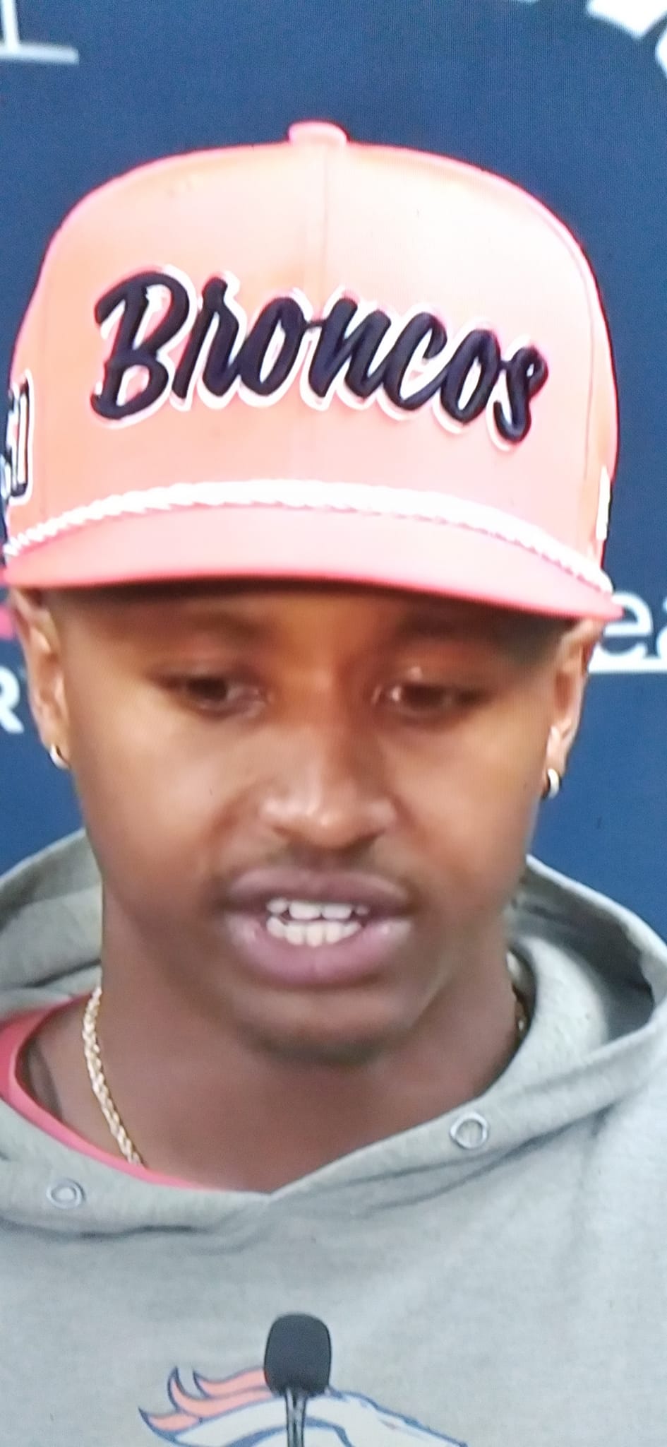 Where to buy Broncos bucket hats?