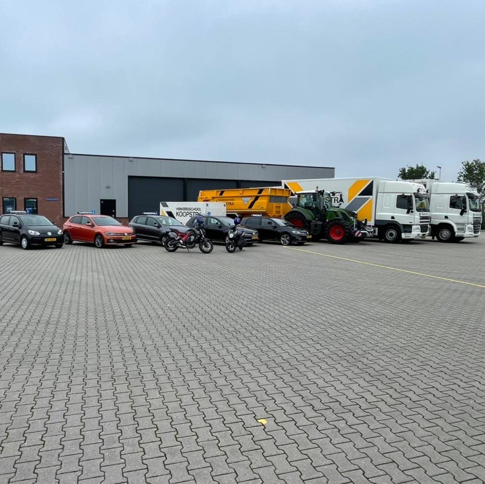 Van bij de airco naar bij de kachel. Heel ander weer, heel ander werk ...
