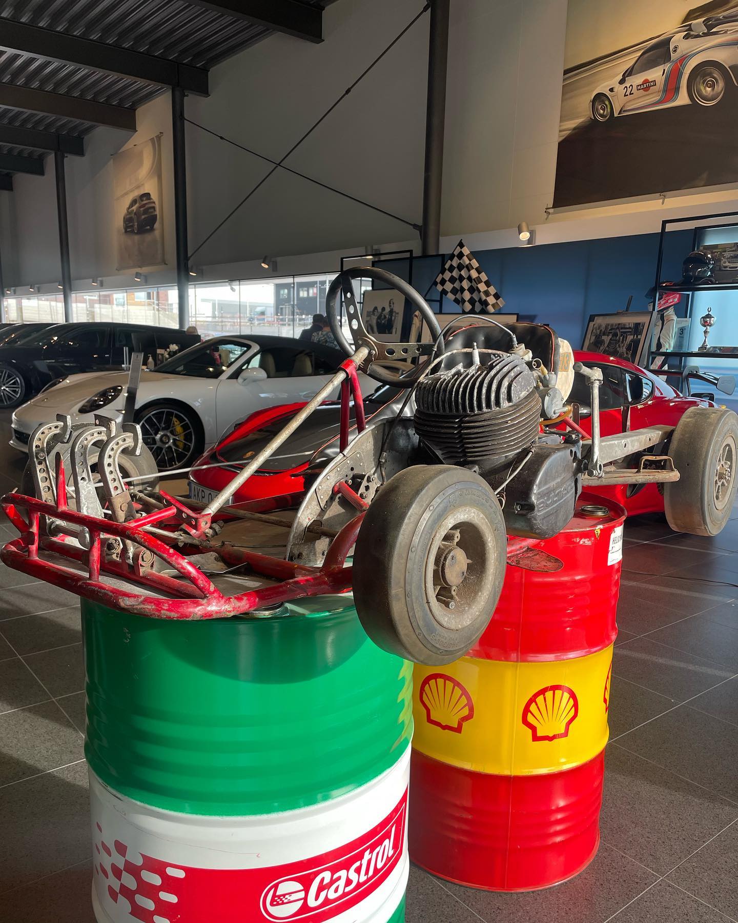 Ronnie Petersons pappa byggde... - Porsche Center Örebro