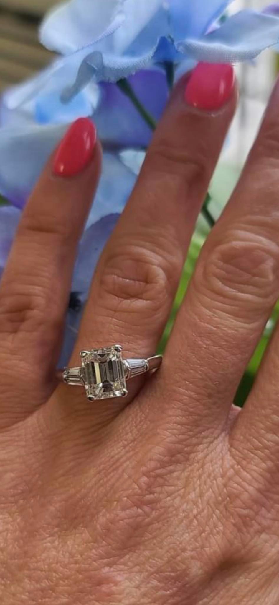 Natural diamond engagement ring for sale
