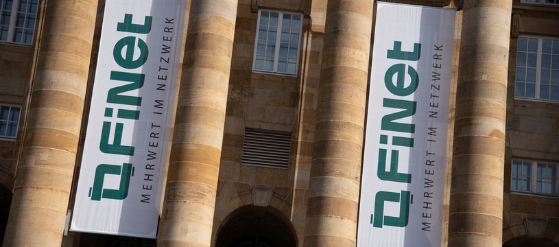 FiNet Financial Services Network AG