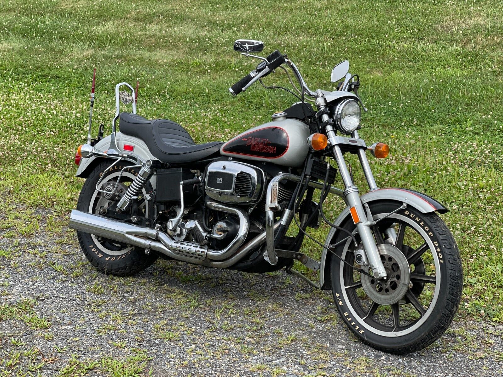 ハーレー　80s The 1981 AMF Harley-Davidson FXS 80 Lowrider Shovelhead is a key