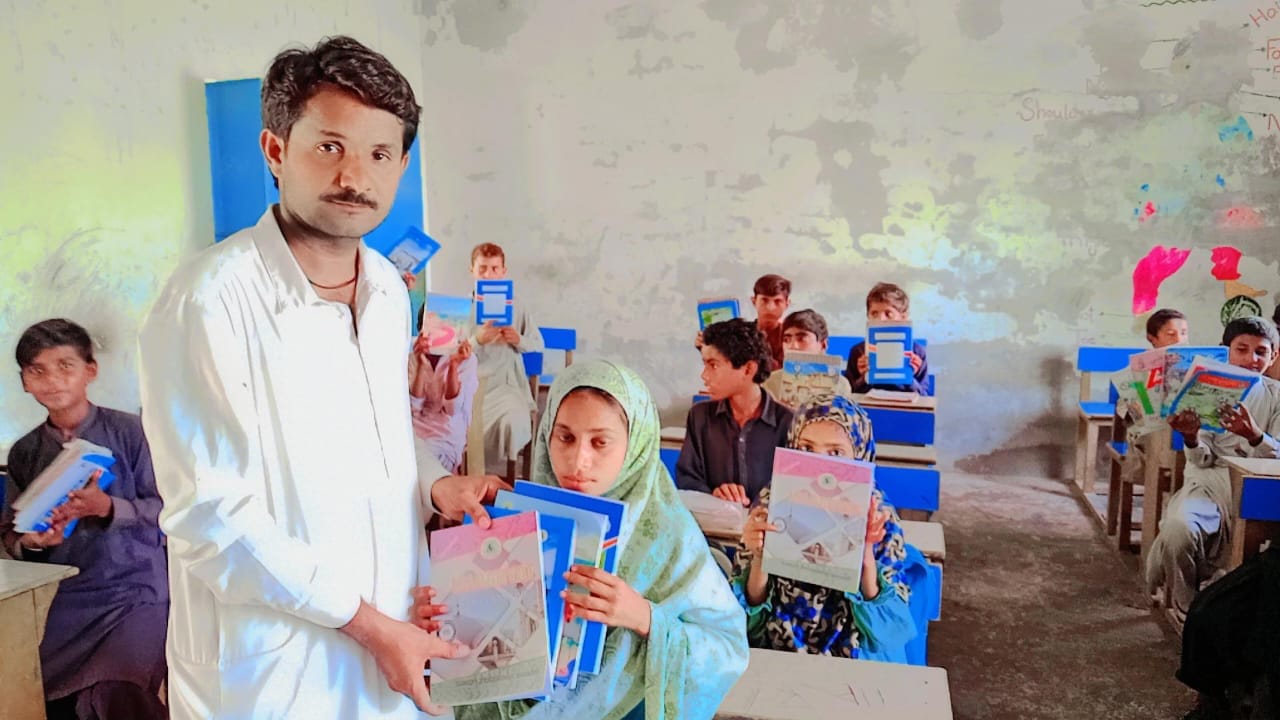 School Let's Educate Sindh Elementary School-SEF Village Sajan Rajar