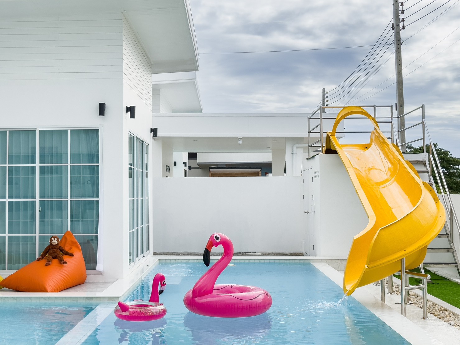 Guesthous coco poolvilla - บ้านพักโกโก พูลวิลล่า | Cha-am