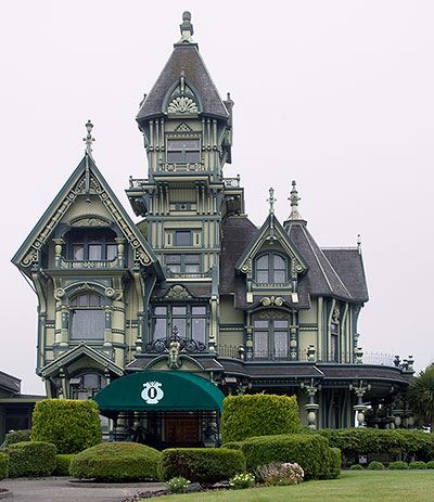 Inside the historic Ingomar Club in Eureka, CA