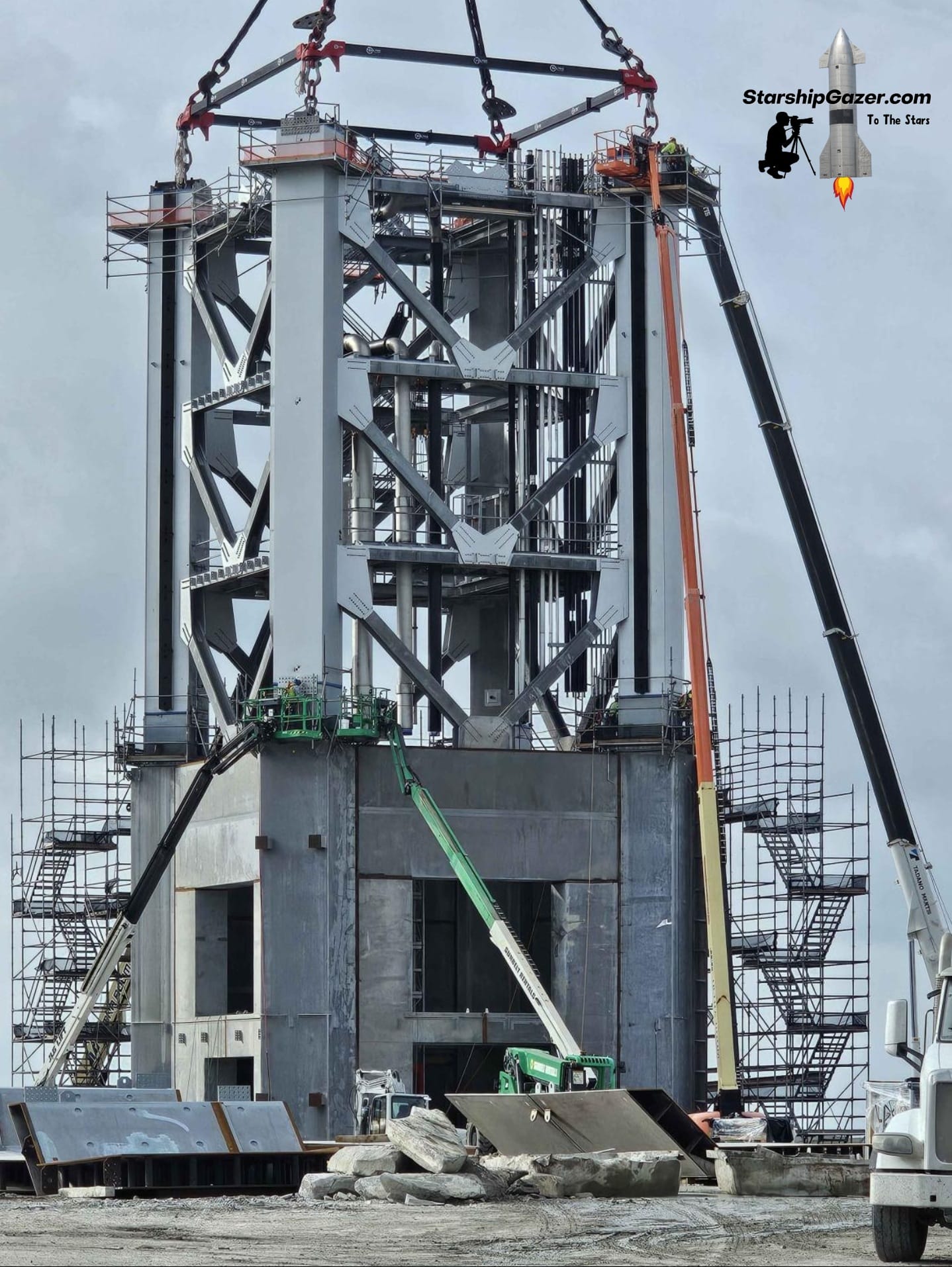 The first module is still attached to... - SpaceX FrontPage