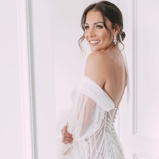 🤍 SCHANÉ 🤍 Exquisitely Unique , and... - Anel Botha Couture | Facebook