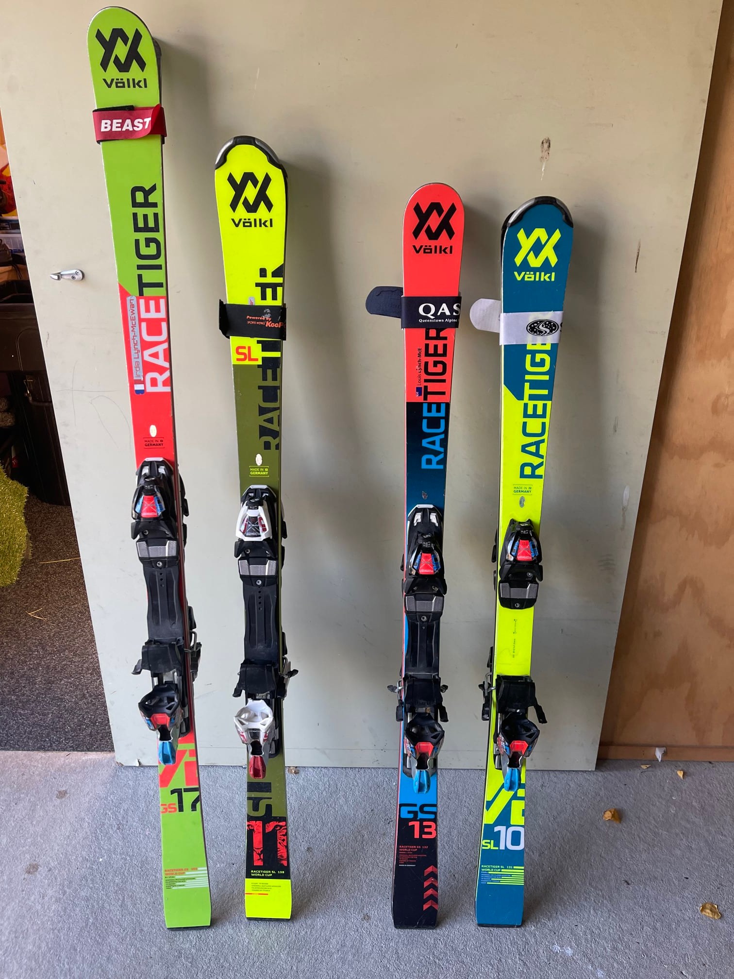 Volkl Renn Tiger Super G snowboard for sale