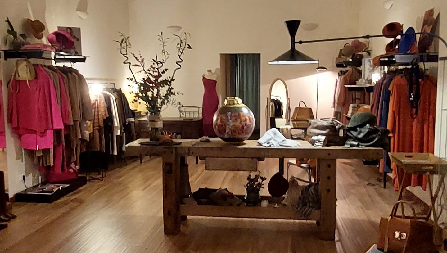 Studio della Moda srl added a new... - Studio della Moda srl