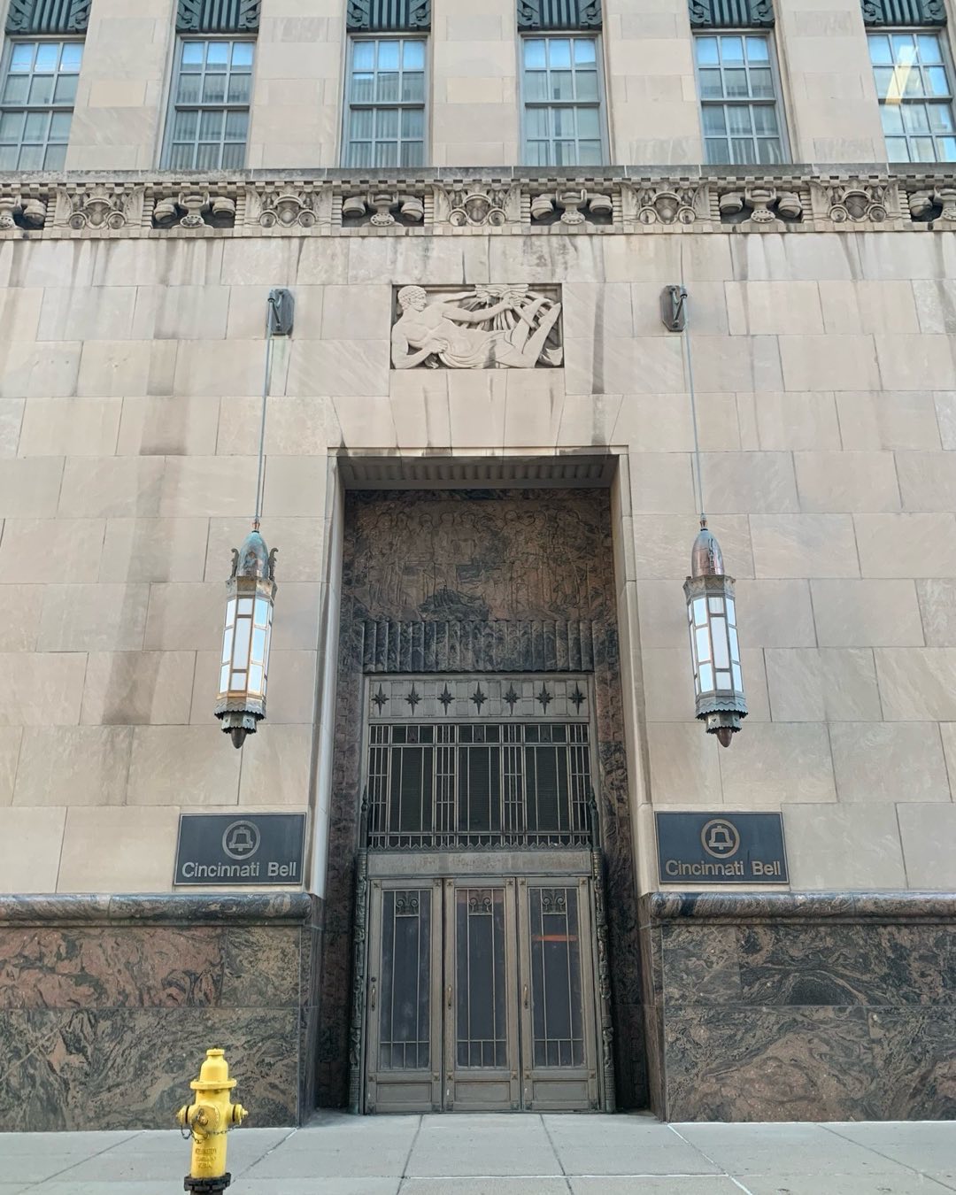 LongIsland - The Cincinnati Bell Company opened its building at Seventh ...