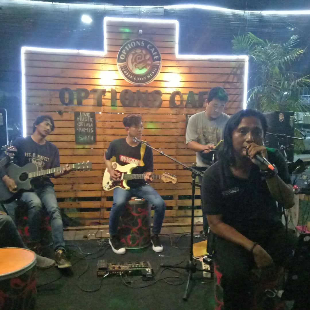 Options CAFE | Mojokerto