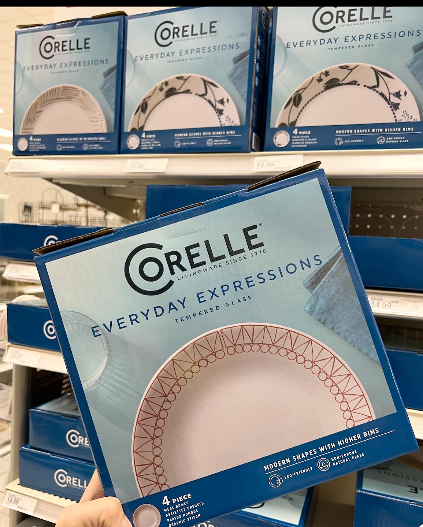 NEW Everyday Expressions dinnerware... - Target Does It Again