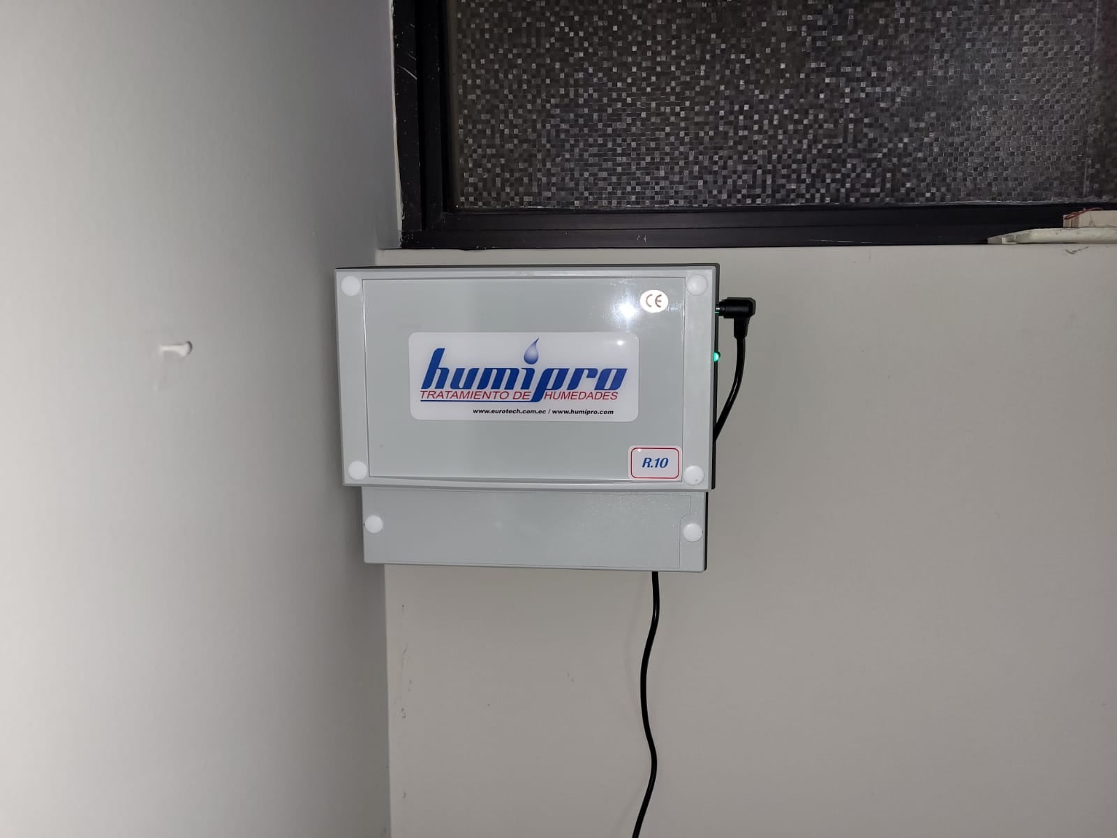 Humipro Ecuador - #AdiosHumedad 💦 en CAPELO Solución...