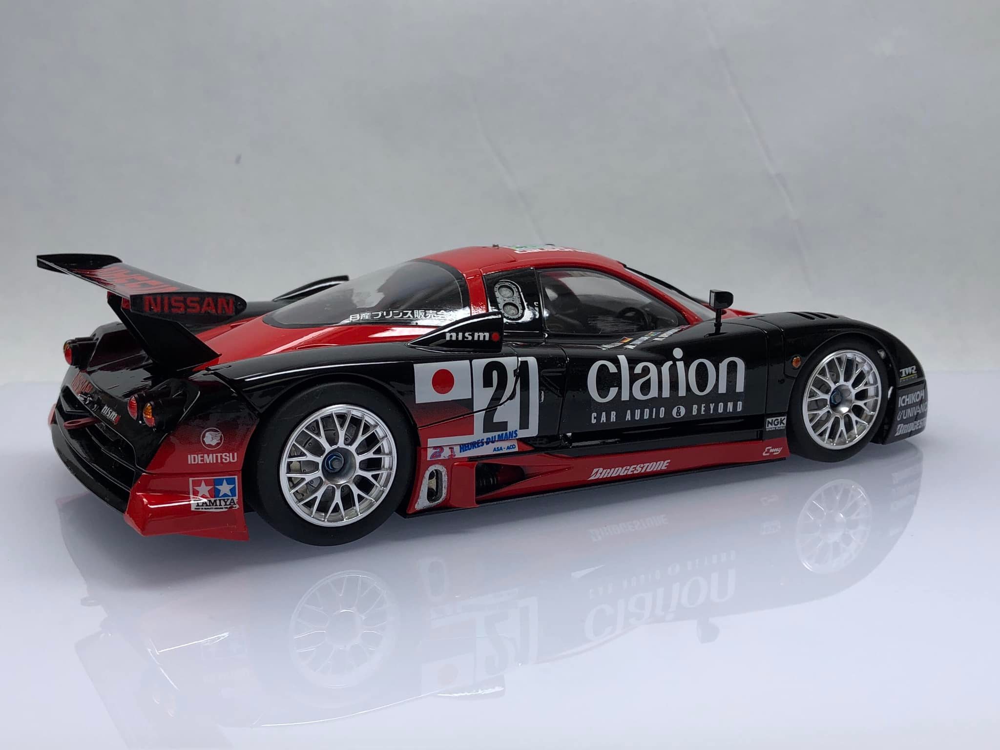 Tamiya 1/24 Nissan R390 GT1 model car review