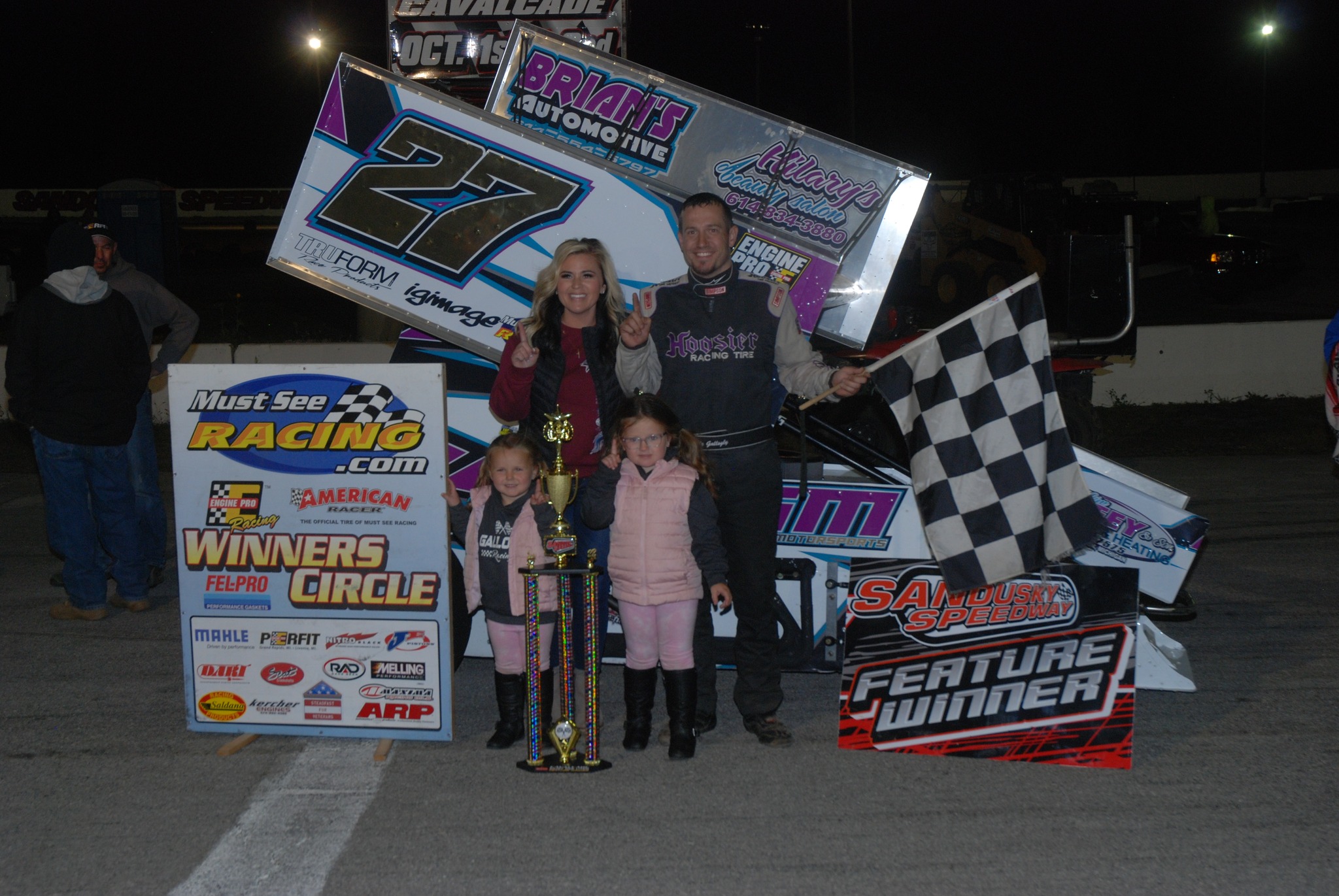 Pavement - GALLOGLY HUSTLES SANDUSKY CAVALCADE FINALE October 2, 2022 ...