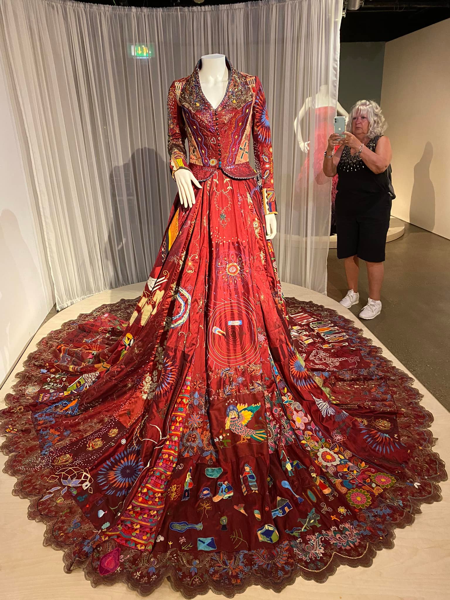 【るる】赤司征十郎　15th ANNIVERSARY EXHIBITION Our visit to the Royal Society of Needleworks 150th Anniversary