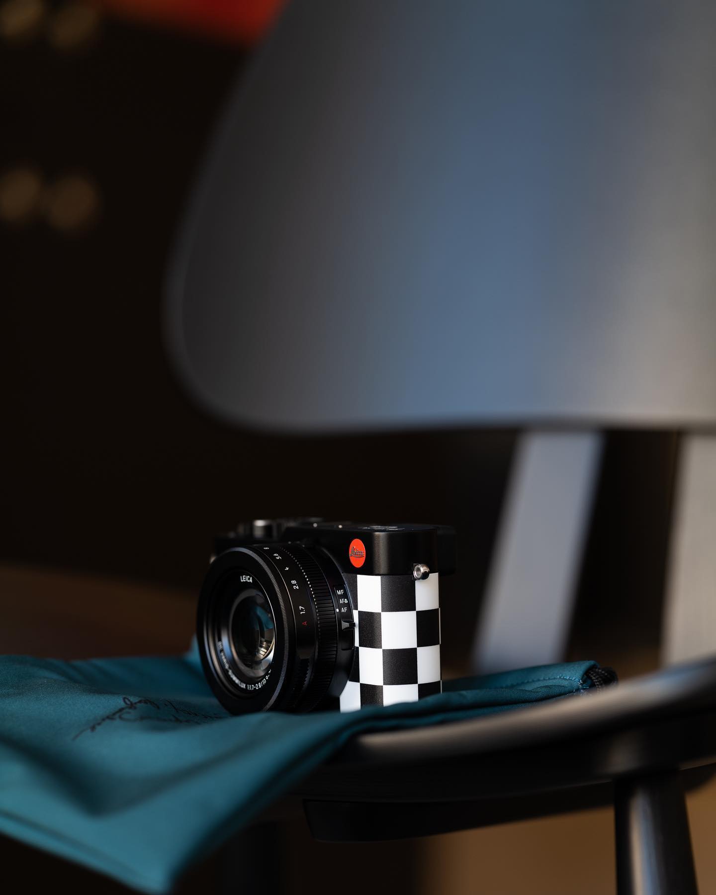 Leica D-Lux 7 Vans x Ray Barbee: an extraordinary camera that 